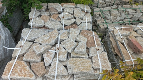 Плитняк гранитный галтованный купить в Краснодаре