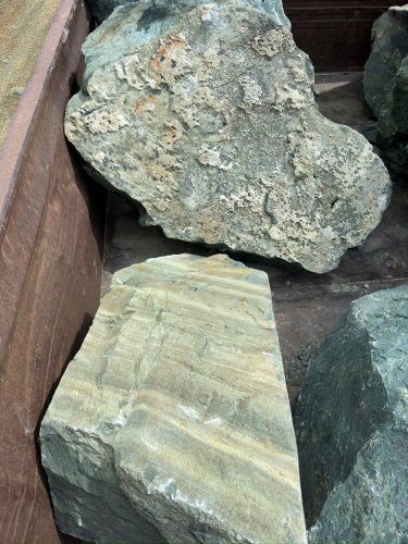 Ландшафтные глыбы зелёные 200-500 килограмм купить в Краснодаре