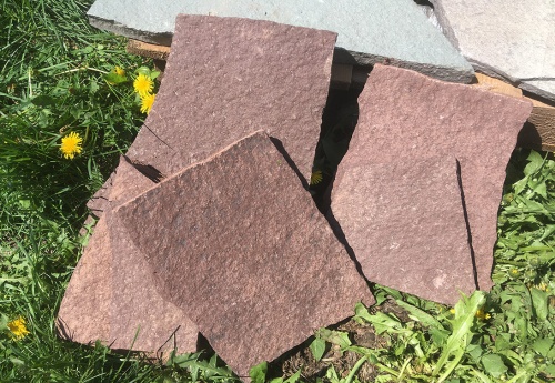 Плитняк лемезит бордовый для цоколя 1,5-2 см купить в Краснодаре