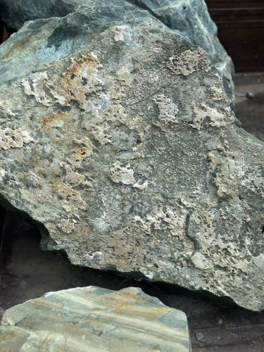 Ландшафтные глыбы зелёные 200-500 килограмм купить в Краснодаре