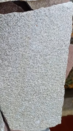 Плитняк златолит серебристый для фасада купить в Краснодаре