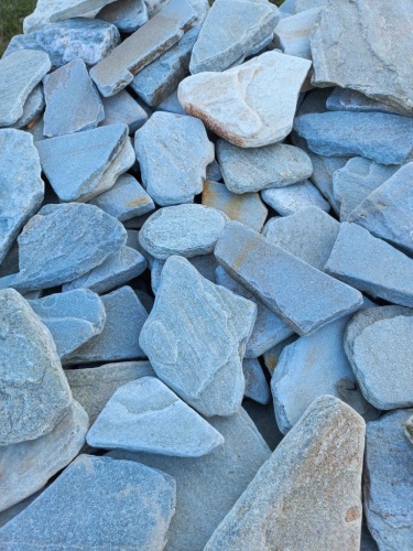 Плитняк златолит зелёный галтованный для цоколя купить в Краснодаре