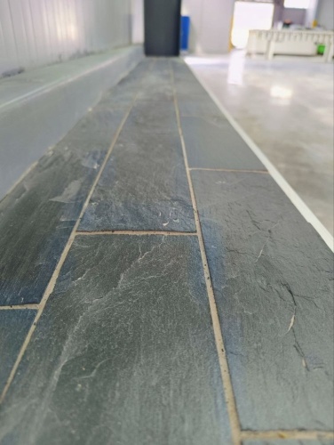 Плитка чёрная из натурального камня фасадная 30 см * 5 см, толщина 7 мм -30 мм купить в Краснодаре